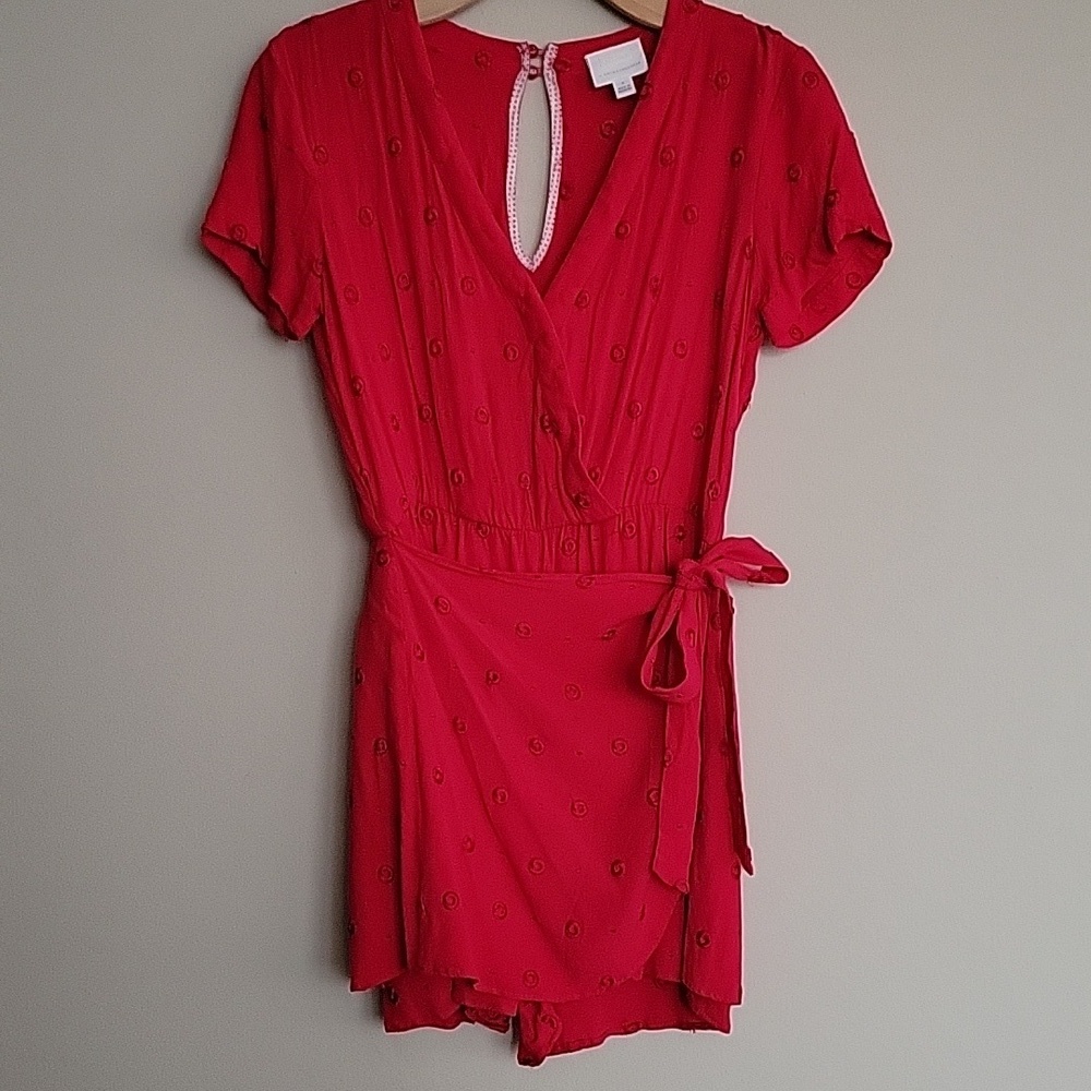 Anthropologie Embroidered Pink Sleeve Romper | Size Small 🌸 - Picture 3 of 12